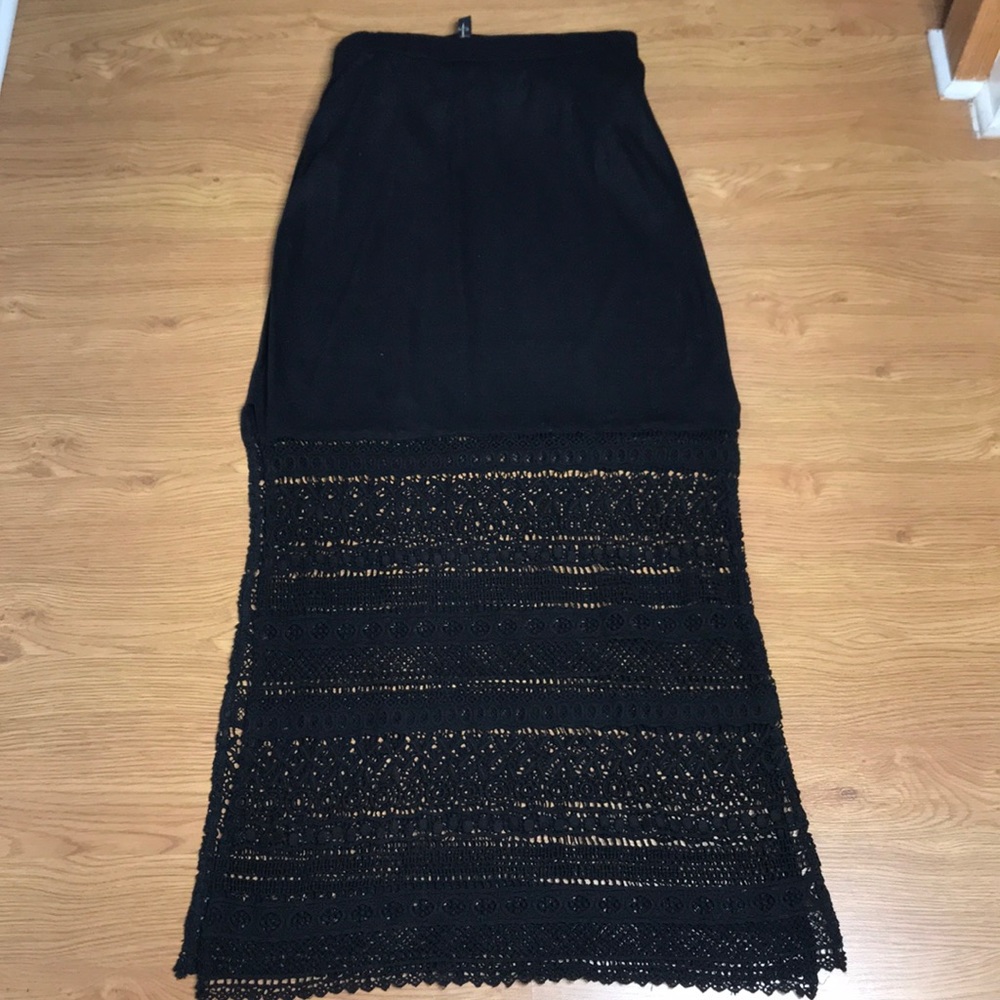 Jessica Simpson Black Long Skirt Size Small - Picture 4 of 8